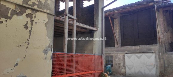 Villa de 9 habitaciónes en Calvenzano, Italy No. 148415 7