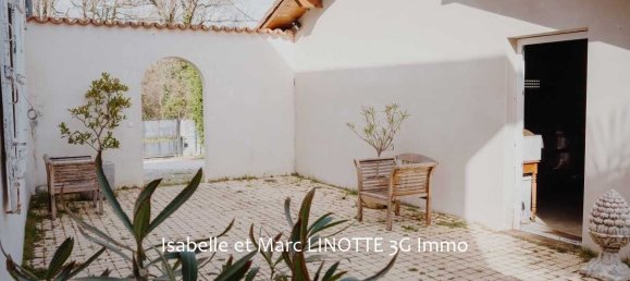 6 bedrooms House in Saint-Sever, France No. 197135 28