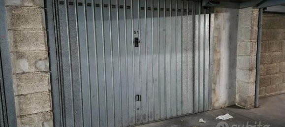 28m² Garage in Bari, Italy No. 257312 3