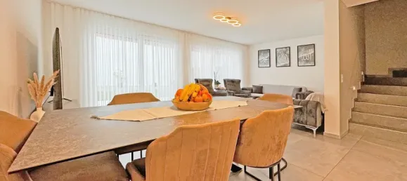 5 rooms Townhouse in Aschaffenburg, Germany No. 18567 4