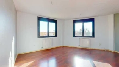 3 Schlafzimmer Wohnung in Zaragoza, Spain, Nr. 21668