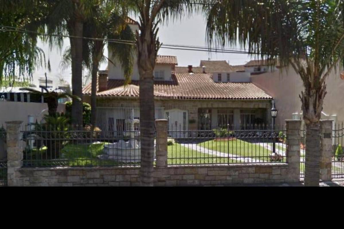  Land in Bermudez, Argentina No. 33559