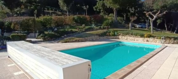4 Schlafzimmer Villa in Ceret, France, Nr. 342270 15