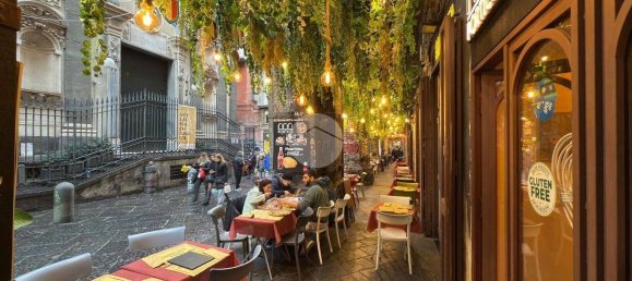 Квартира с 1 спальней в Неаполь, Италия № 338656 4