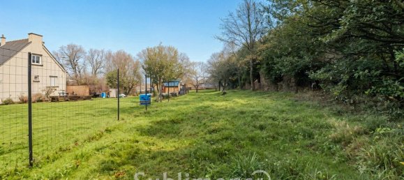 2700m² Land in Grand-Champ, France No. 114227 4