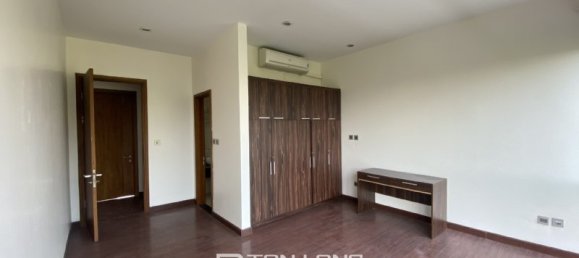 6 Schlafzimmer Villa in Tay Ho, Vietnam, Nr. 812 13