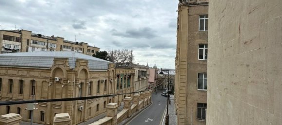 Apartamento T2 em Sabail, Azerbaijan N.º 2270 3