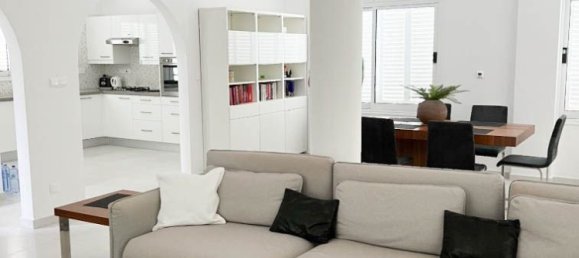 3 chambres Villa à Coral Bay, Cyprus No. 17270 2