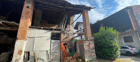 4 rooms House in Borgomanero, Italy No. 263964 11