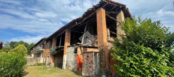 4 rooms House in Borgomanero, Italy No. 263964 4