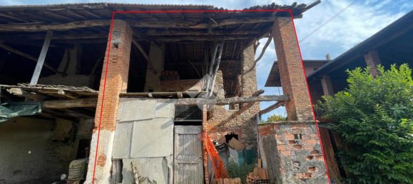 4 rooms House in Borgomanero, Italy No. 263964 20