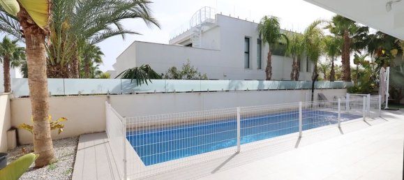 3 Schlafzimmer Haus in Ciudad Quesada, Spain, Nr. 83661 2