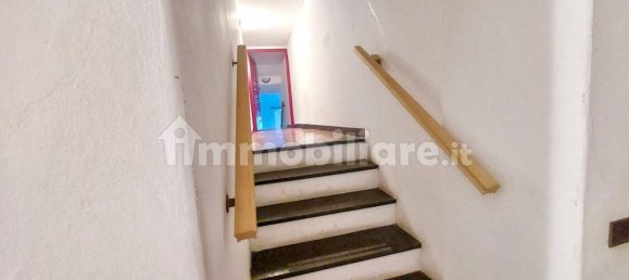 2 Schlafzimmer Wohnung in Savona, Italy, Nr. 316471 8