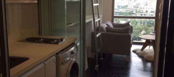 1 bedroom Duplex in Khlong Toei, Thailand No. 9771 8