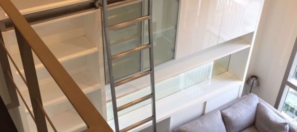 1 bedroom Duplex in Khlong Toei, Thailand No. 9771 4