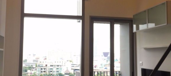 1 bedroom Duplex in Khlong Toei, Thailand No. 9771 3