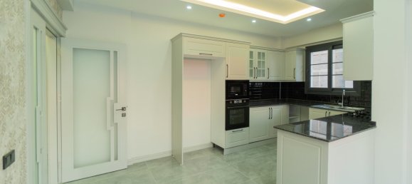 Квартира 1+1 в Мерсин, Турция № 30971 11