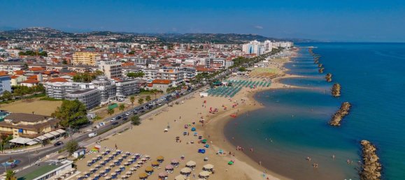 8 Schlafzimmer Villa in Montesilvano, Italy, Nr. 339787 33