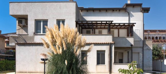 8 Schlafzimmer Villa in Montesilvano, Italy, Nr. 339787 2