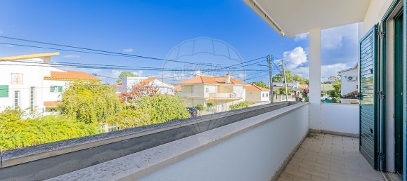 4 غرف نوم منزل في Seixal, Portugal رقم 22538 42