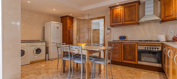 4 غرف نوم منزل في Seixal, Portugal رقم 22538 10