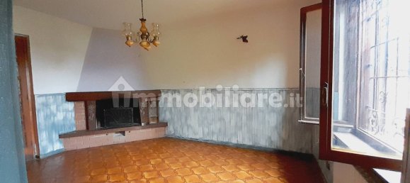 3 bedrooms House in Mortara, Italy No. 5781 4