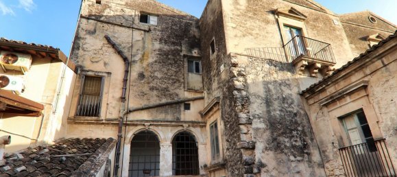 3-salle Duplex à Scicli, Italy No. 76071 4