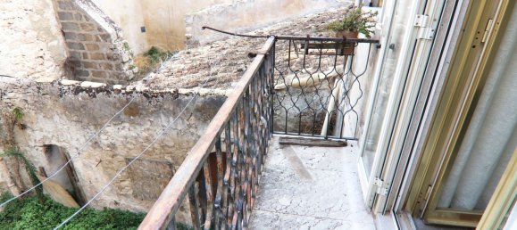 3-salle Duplex à Scicli, Italy No. 76071 49