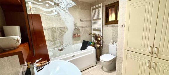 3 bedrooms Commercial property in Limassol, Cyprus No. 18265 11