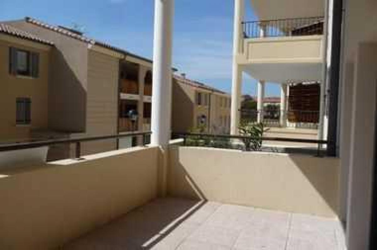 2 chambres Condo à Uzès, France No. 35229