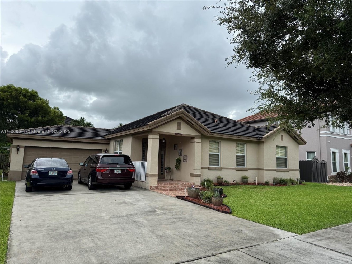 4 bedrooms Villa for sale in Miami, Miami-Dade, Florida, USA № 615745