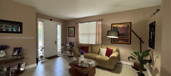 4 bedrooms Villa for sale in Miami, Miami-Dade, Florida, USA № 615745 18
