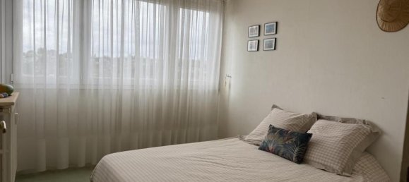 3 bedrooms Apartment in Cholet, France No. 286743 10