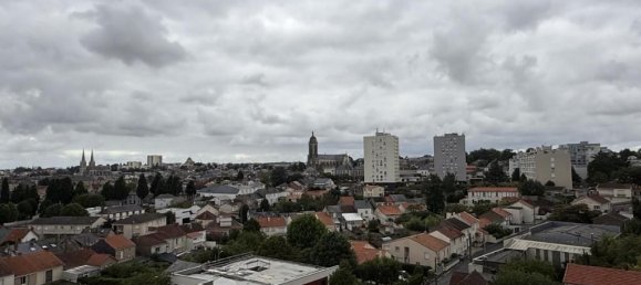 3 bedrooms Apartment in Cholet, France No. 286743 13