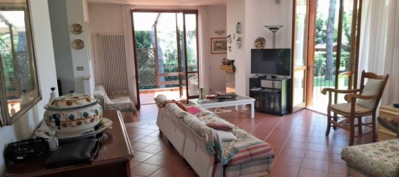 7 Schlafzimmer Villa in Massa, Italy, Nr. 337279 7