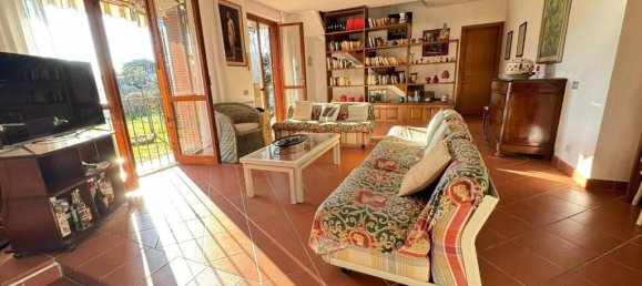 7 Schlafzimmer Villa in Massa, Italy, Nr. 337279 13