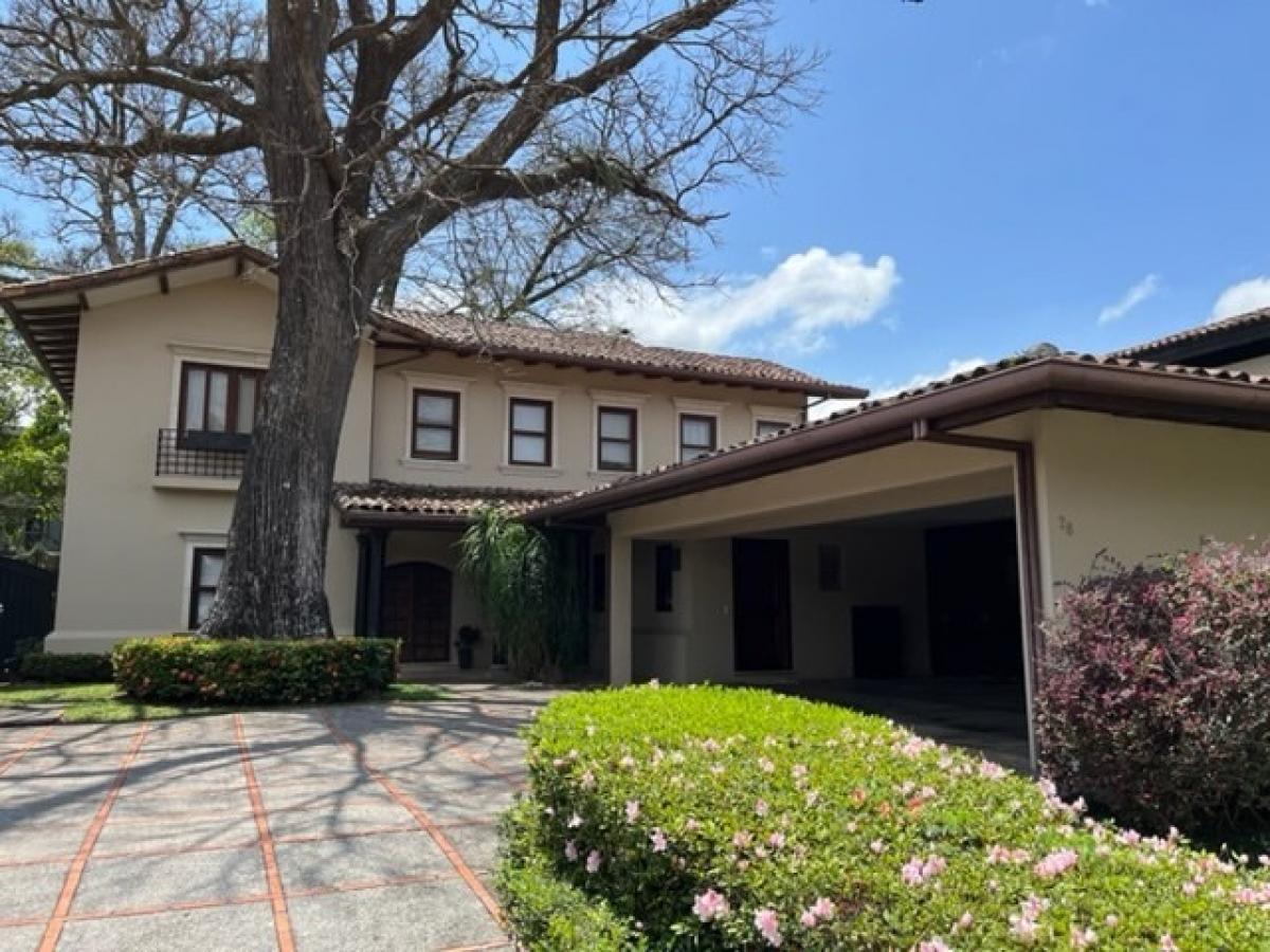 4 dormitorios condominium en venta en Santa Ana, San José, Costa Rica № 40