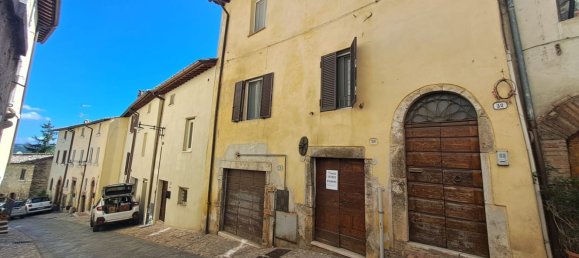 3 Schlafzimmer Wohnung in Amelia, Italy, Nr. 320040 24