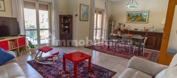 Villa de 3 dormitorios en Rome, Italy No. 375282 11