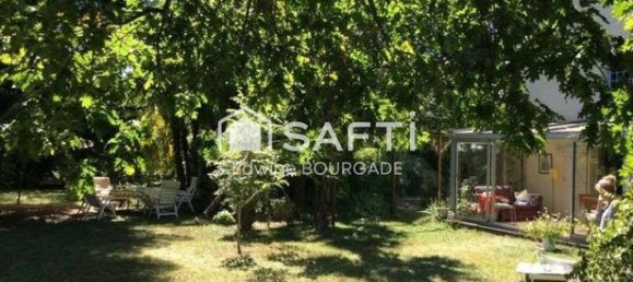 3 bedrooms House in Lot, France No. 300624 11