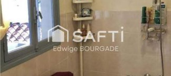 3 bedrooms House in Lot, France No. 300624 7