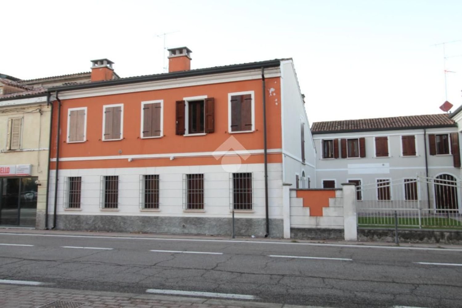 Studio in Luzzara, Italy No. 161720