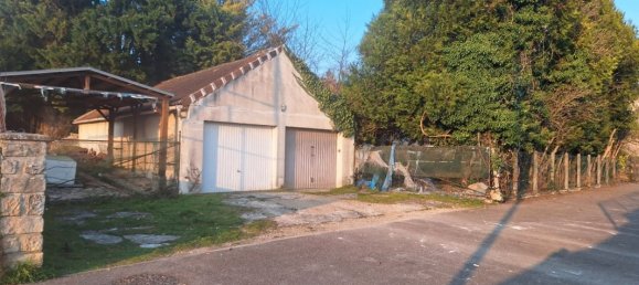 Terreno en Joigny, France No. 339709 3