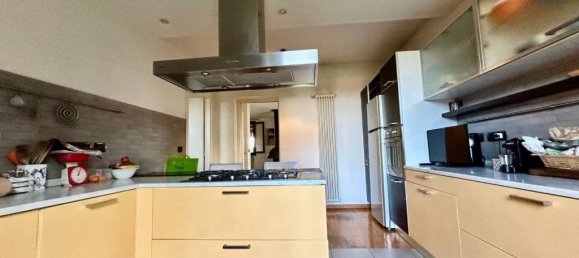 3 bedrooms Villa in Faenza, Italy No. 209244 10