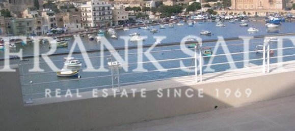 2 bedrooms Penthouse in Marsaskala, Malta No. 6246 2