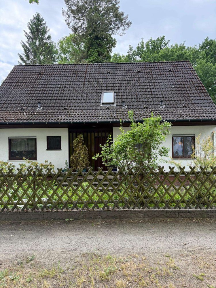 Adosado de 5 habitaciónes en Hermsdorf, Germany No. 222286