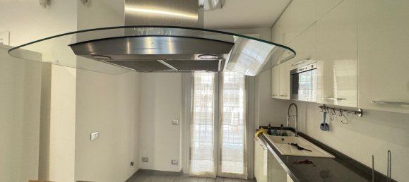 3 Schlafzimmer Wohnung in Rome, Italy, Nr. 325376 5