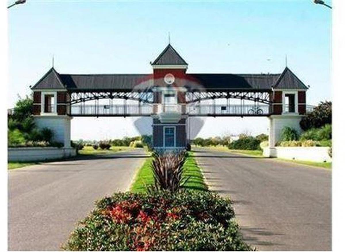 Земельный участок в Пилар, Аргентина № 114213