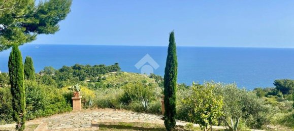 4 Schlafzimmer Villa in Cipressa, Italy, Nr. 89974 4