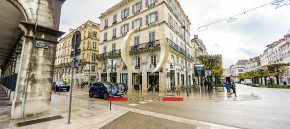 Apartamento de 4 dormitorios en Bayonne, France No. 106566 3